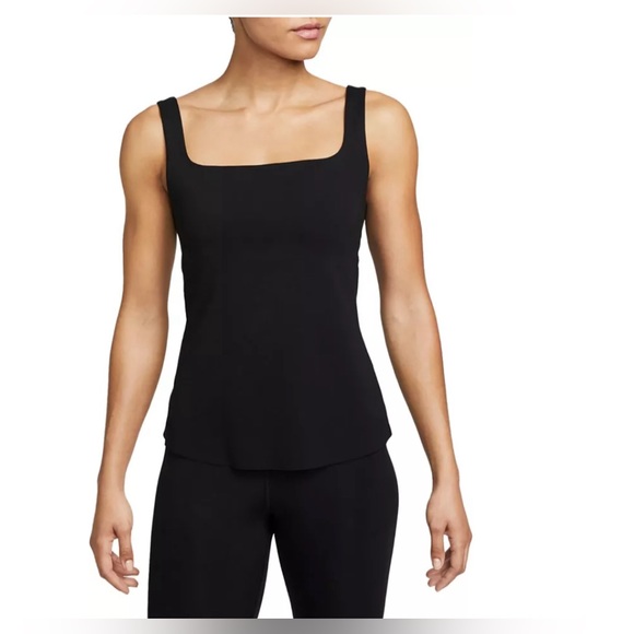 Nike Yoga Dri-FIT LuxeWomen's Tank-  Brand New With Tags - Picture 2 of 7
